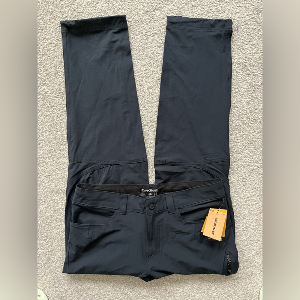 NWT Dakine Mens Leeward Pants Size Large in Black